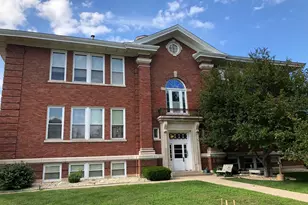 730 N Seminary Ave, Woodstock, IL 60098 - Photo 1