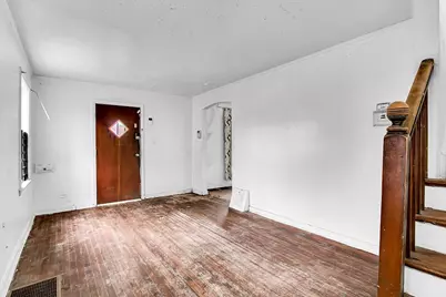 9846 S Calhoun Avenue, Chicago, IL 60617 - Photo 5