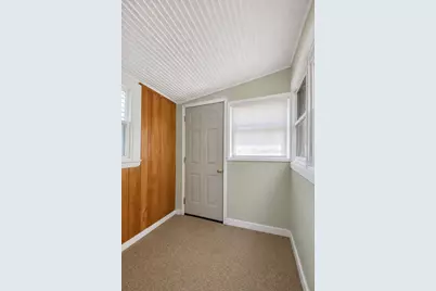 105 Edgewood Avenue, Crystal Lake, IL 60014 - Photo 15
