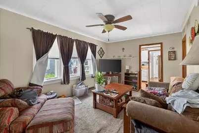 105 Edgewood Avenue, Crystal Lake, IL 60014 - Photo 19