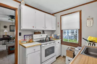 105 Edgewood Avenue, Crystal Lake, IL 60014 - Photo 27