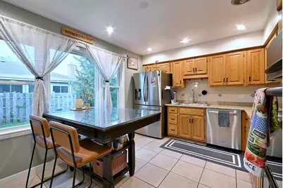 2307 Edna Avenue, Park Ridge, IL 60068 - Photo 17