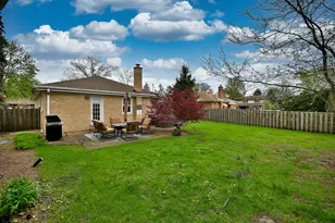 2307 Edna Ave, Park Ridge, IL 60068 - Photo 7