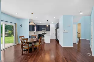 2743 Rourke Dr, Aurora, IL 60503 - Photo 7