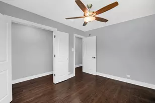 6409 W 85th Pl, Burbank, IL 60459 - Photo 9