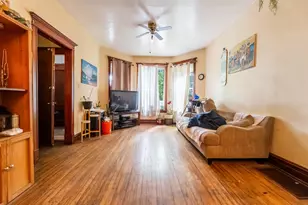 5518 S Wood St, Chicago, IL 60636 - Photo 3