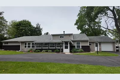 221 Central Avenue, Genoa, IL 60135 - Photo 7