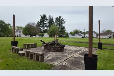 221 Central Avenue, Genoa, IL 60135 - Photo 43