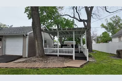 221 Central Avenue, Genoa, IL 60135 - Photo 39