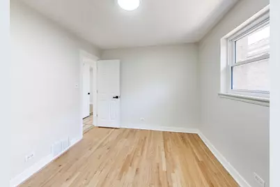 1326 N Lawndale Avenue, Chicago, IL 60651 - Photo 17