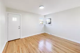 1326 N Lawndale Ave, Chicago, IL 60651 - Photo 13