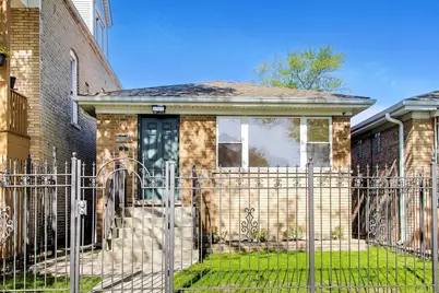 1326 N Lawndale Avenue, Chicago, IL 60651 - Photo 1