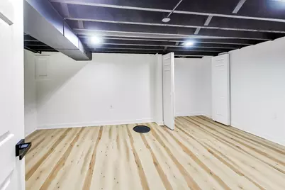 1326 N Lawndale Avenue, Chicago, IL 60651 - Photo 25