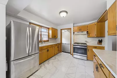 341 W Exchange Street, Crete, IL 60417 - Photo 7