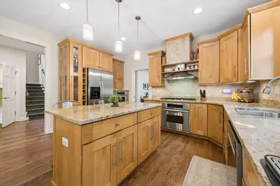 28 S Grant Street, Westmont, IL 60559 - Photo 9