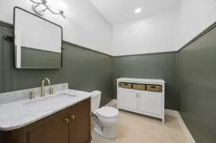 28 S Grant St, Westmont, IL 60559 - Photo 13
