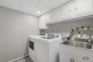 26W350 Jewell Rd, Winfield, IL 60190 - Photo 19
