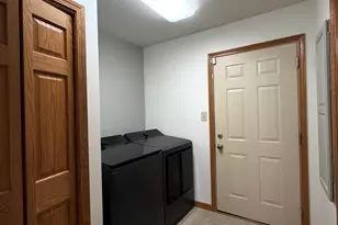 1257 Trail Dr, Dixon, IL 61021 - Photo 13