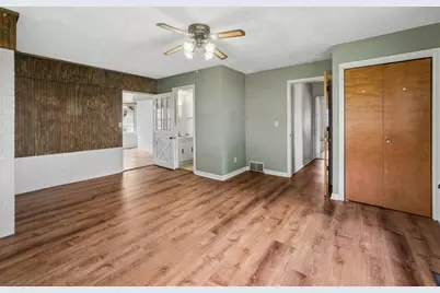 1740 E Gate Parkway, Rockford, IL 61108 - Photo 9