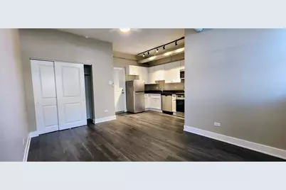 4764 N Virginia Avenue #A, Chicago, IL 60625 - Photo 5