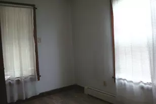 221 W Garfield Ave, Cissna Park, IL 60924 - Photo 11
