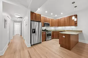 1521 W Sunnyside Ave, Chicago, IL 60640 - Photo 17