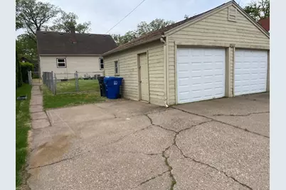 2927 13th Avenue, Moline, IL 61265 - Photo 17