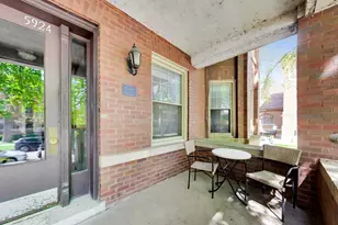 5924 N Magnolia Ave, Chicago, IL 60660 - Photo 3