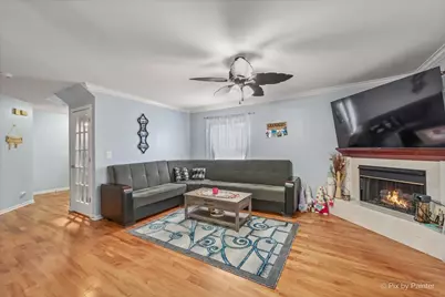 741 Wedgewood Circle, Lake in the Hills, IL 60156 - Photo 3