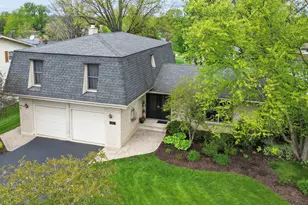 1740 Oxnard Dr, Downers Grove, IL 60516 - Photo 31