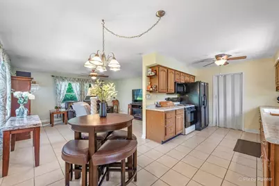 39W030 Poplar Lane, Saint Charles, IL 60175 - Photo 25