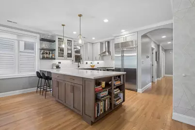 920 W Barry Avenue #4, Chicago, IL 60657 - Photo 15