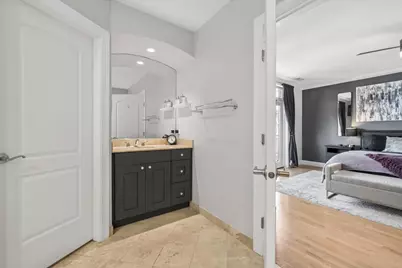 920 W Barry Avenue #4, Chicago, IL 60657 - Photo 27