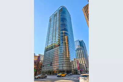 600 N Fairbanks Court #2107, Chicago, IL 60611 - Photo 1