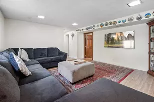[Address not provided], Schaumburg, IL 60193 - Photo 25