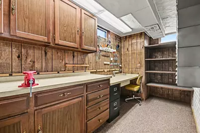 421 E Barclay Court, Elmhurst, IL 60126 - Photo 23