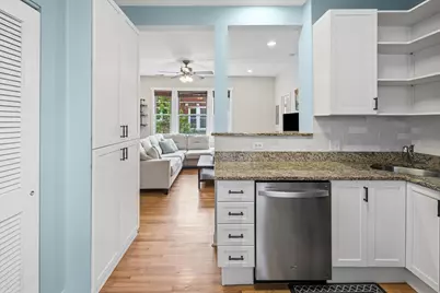 4448 N Beacon Street #3, Chicago, IL 60640 - Photo 9