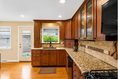 9120 Karlov Avenue, Oak Lawn, IL 60453 - Photo 9
