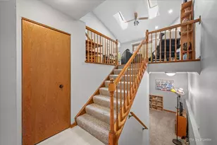 836 Millcreek Cir, Elgin, IL 60123 - Photo 9