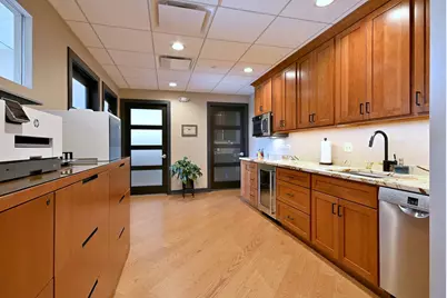 25 E Main Street #202, Roselle, IL 60172 - Photo 9