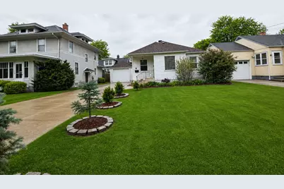 8 Monroe Street, Elgin, IL 60123 - Photo 15