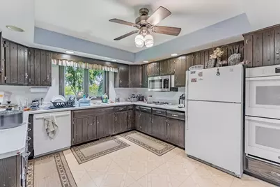 150 Shady Lane, Bartlett, IL 60103 - Photo 15