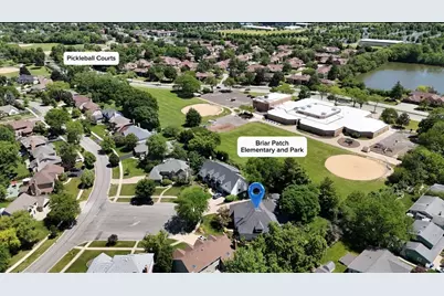 103 Hawkins Circle, Wheaton, IL 60189 - Photo 3
