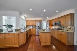 103 Hawkins Cir, Wheaton, IL 60189 - Photo 9