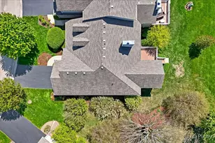 3941 Willow View Dr, Lake in the Hills, IL 60156 - Photo 3