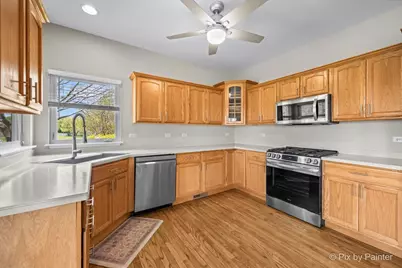 3941 Willow View Drive, Lake in the Hills, IL 60156 - Photo 23