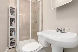 605 Commanche Ct, Carol Stream, IL 60188 - Photo 15