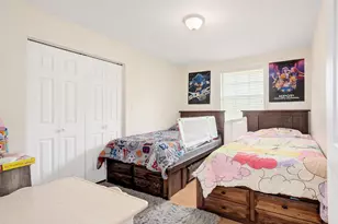 605 Commanche Ct, Carol Stream, IL 60188 - Photo 13