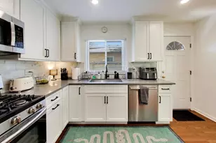 1153 Kenton Rd, Deerfield, IL 60015 - Photo 13