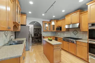 4722 Linden Ave, Glenview, IL 60025 - Photo 7